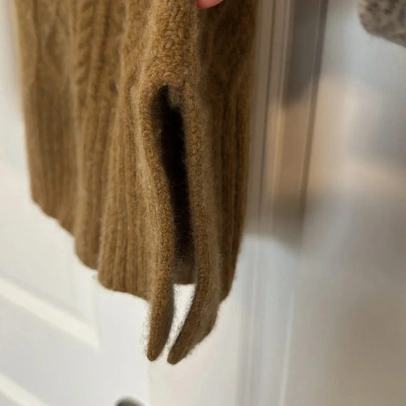 J. Crew Cable-knit patchwork tunic sweater Camel/Tan/Brown Size Small Chunky - Picture 8 of 13